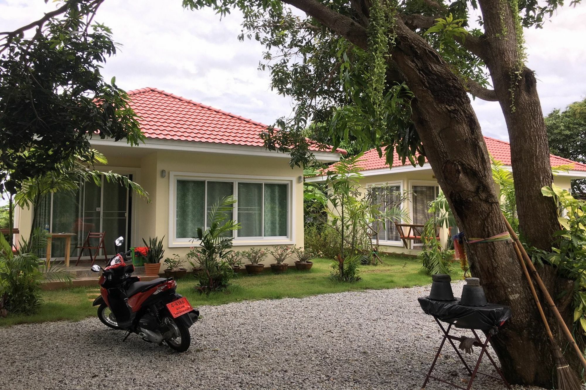 Pat'S Hideaway Bungalows Rayong Eksteriør billede