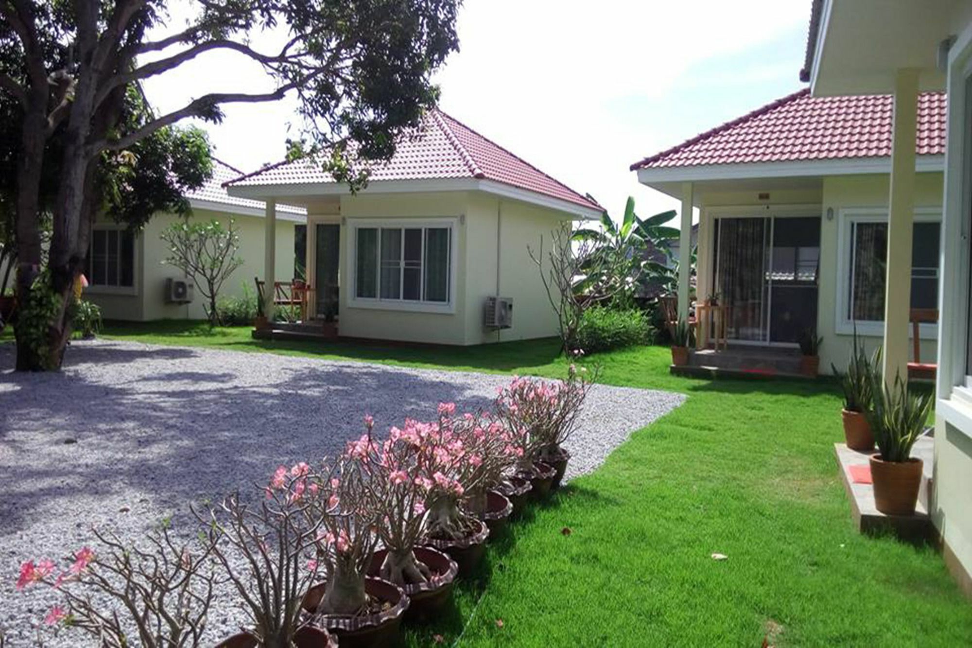Pat'S Hideaway Bungalows Rayong Eksteriør billede
